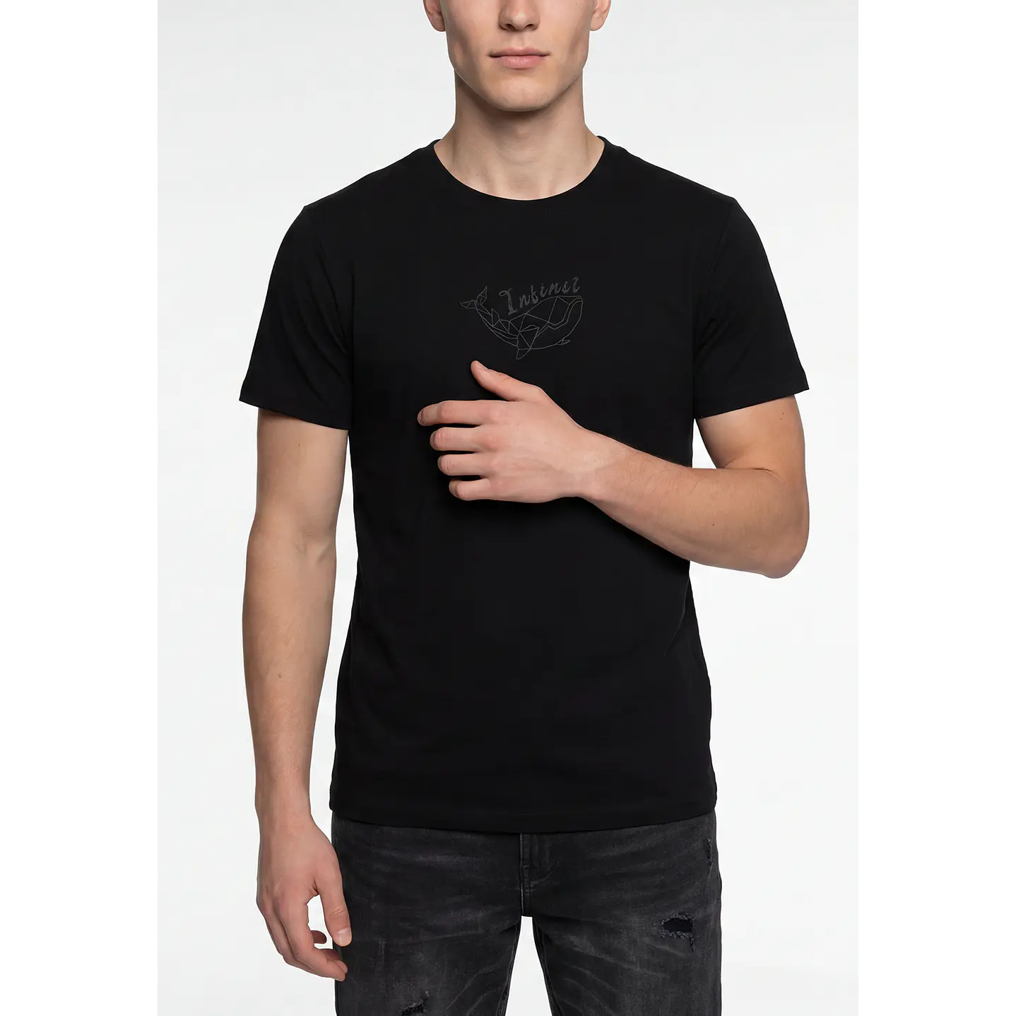 Polera Bordado 3D Hombre Negro 1