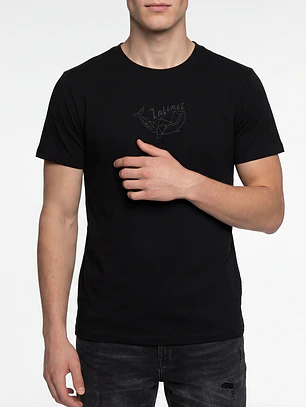 Polera Bordado 3D Hombre Negro