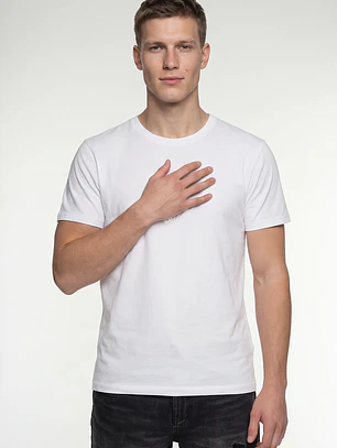 Polera Bordado 3D Hombre Blanco