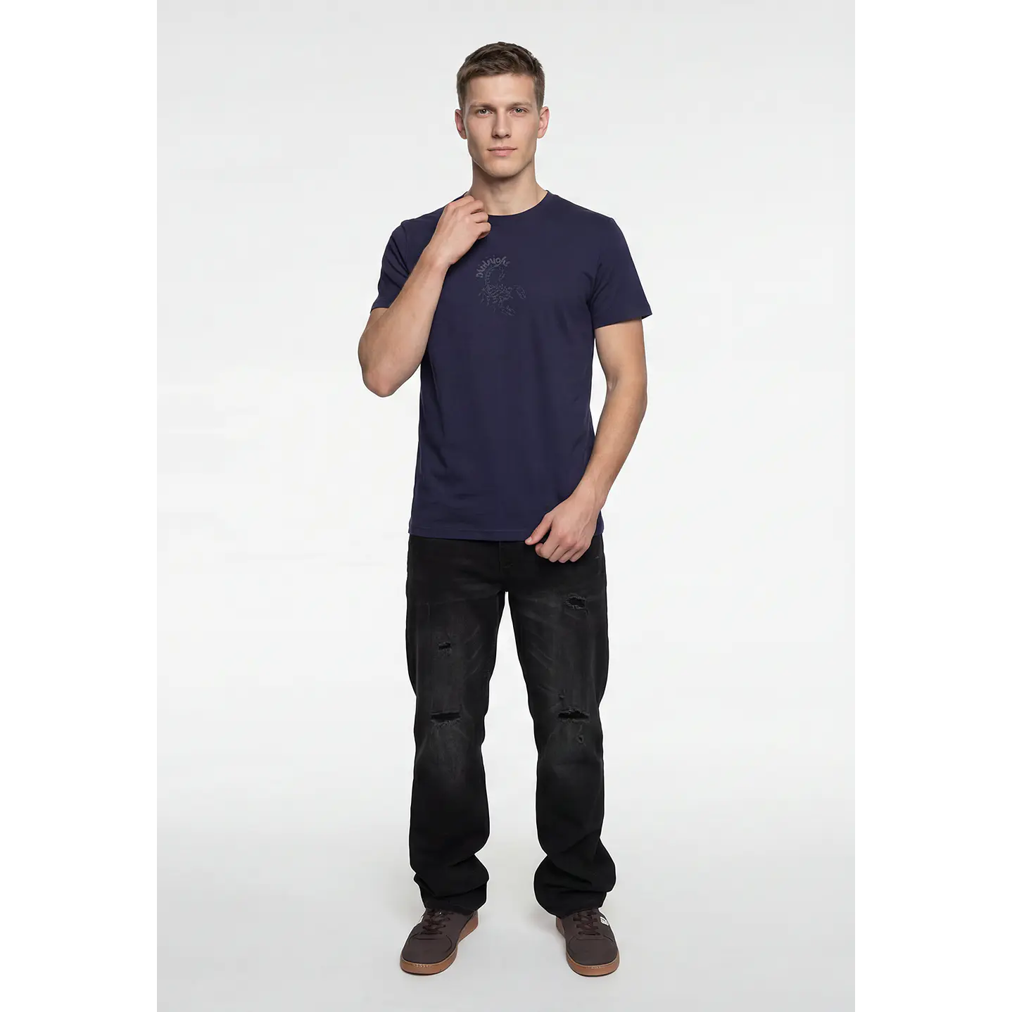 Polera Bordado 3D Hombre Azul 2