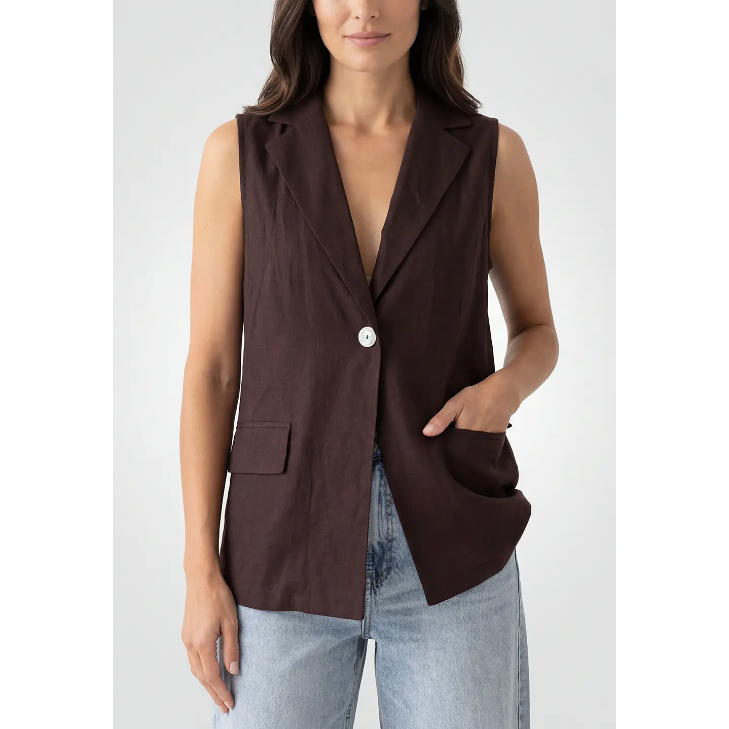 Blazer Lino Mujer Sin Manga Café 4