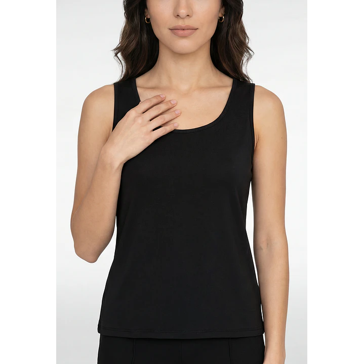 Polera Clasica Mujer Sin Manga Negro 4