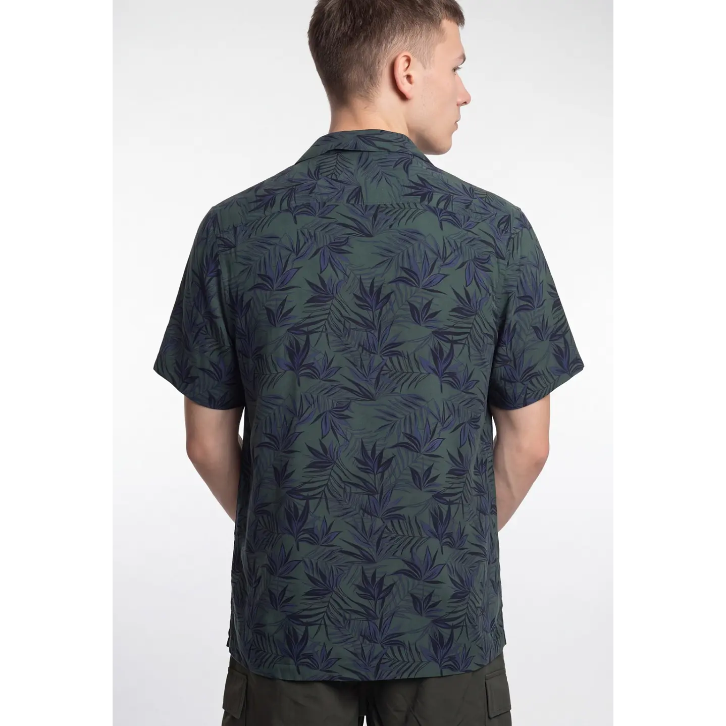 Camisa Viscosa Clasica Hombre Verde 3