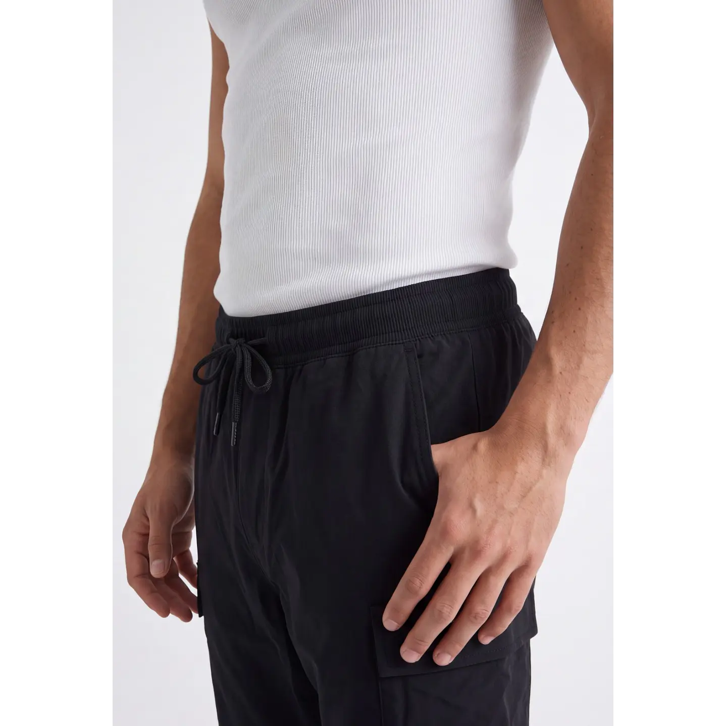 Pantalón Cargo Hombre Negro 4