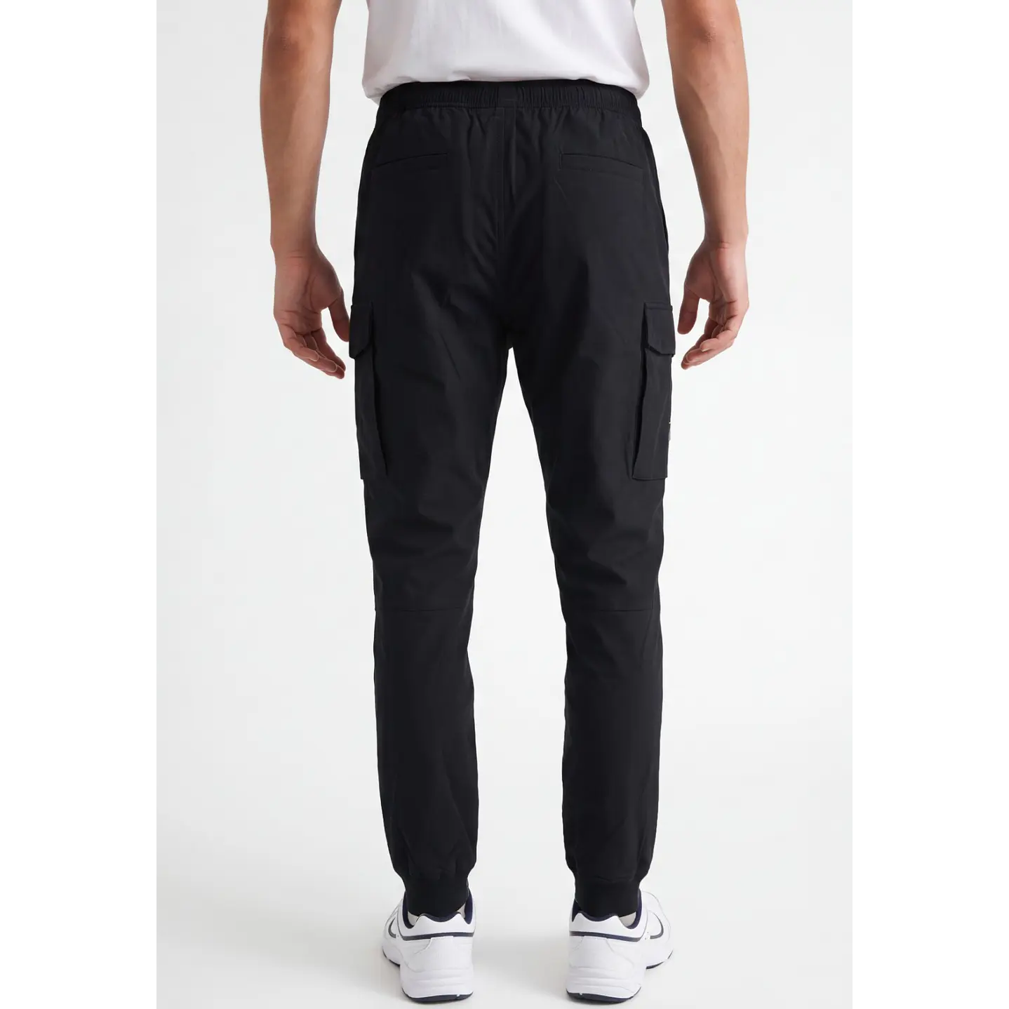 Pantalón Cargo Hombre Negro 2