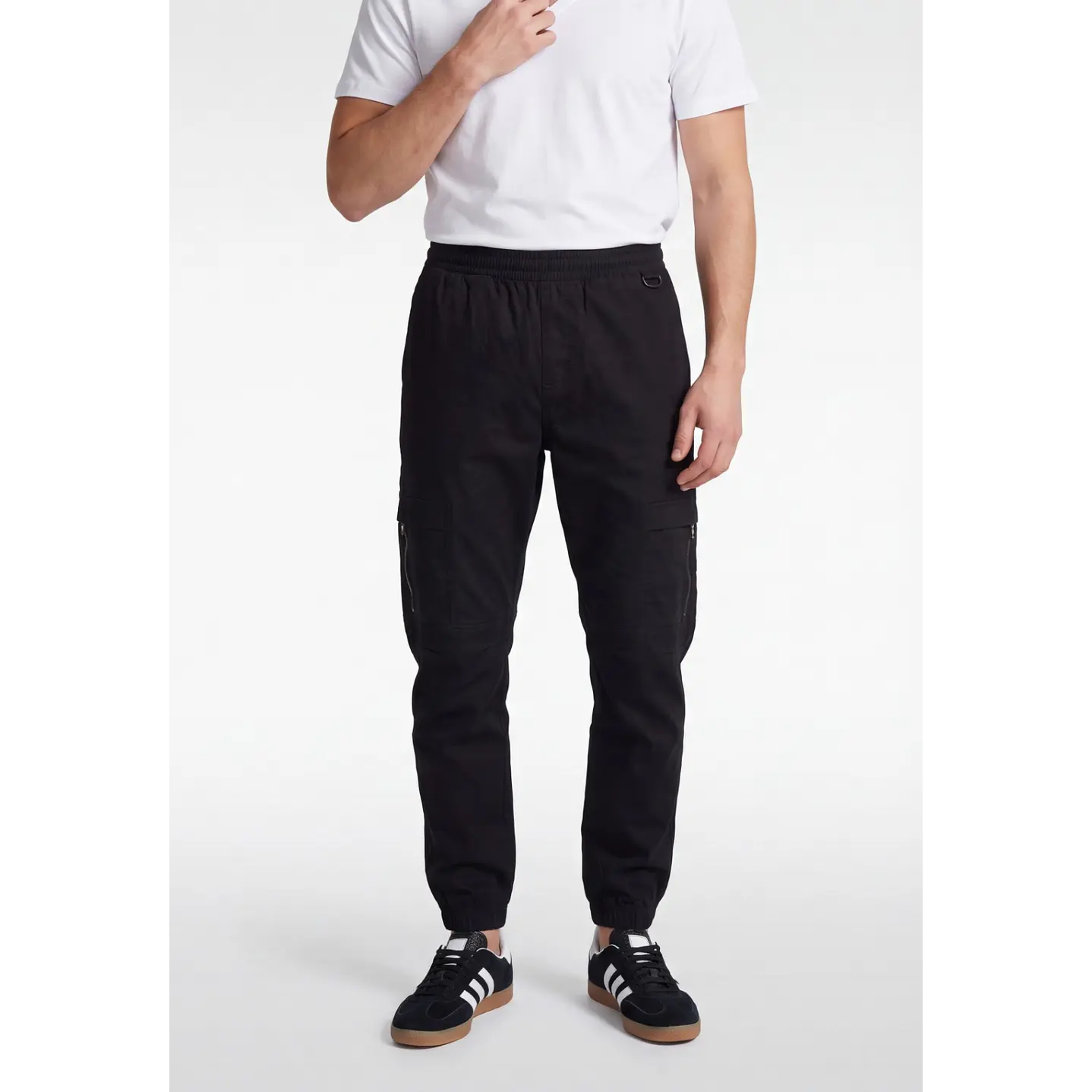 Pantalón Cargo Hombre Negro 1