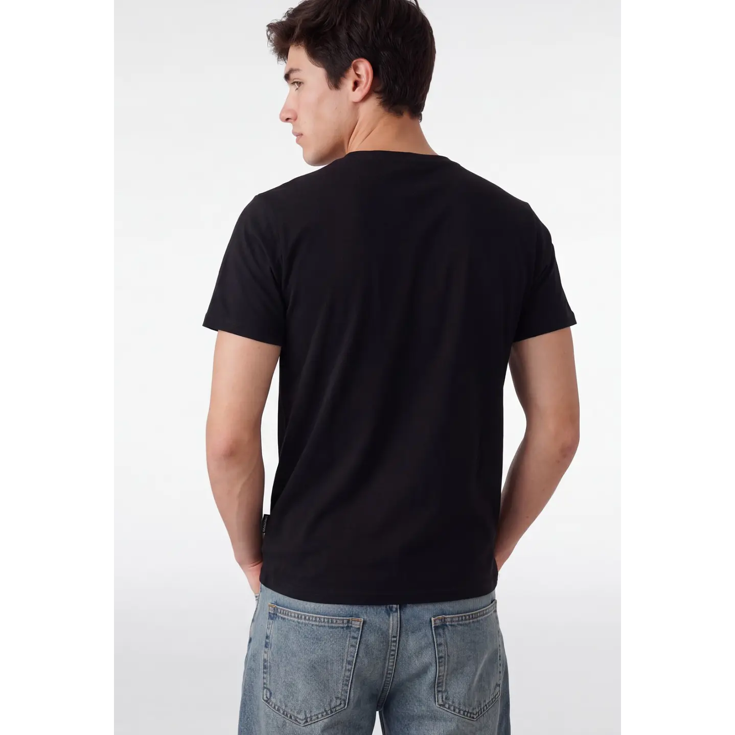Polera Básica Hombre Negro 2