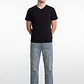 Polera Básica Cuello V Hombre Negro - Miniatura 3