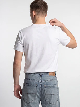 Polera Básica Cuello V Hombre Blanco 