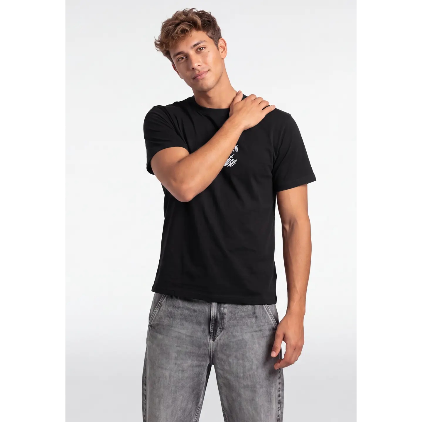 Polera Gallery Hombre Negro 4