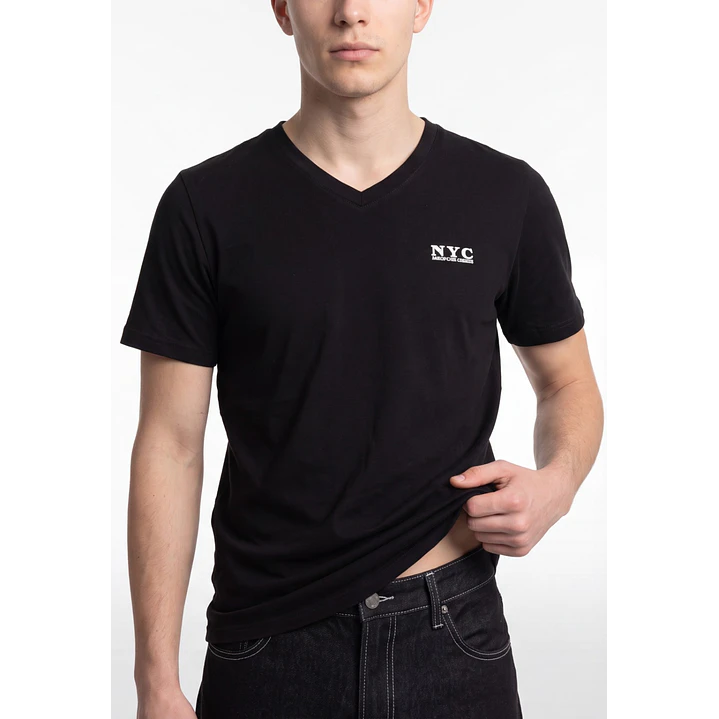 Polera Nyc Slim Fit Hombre Negro 4