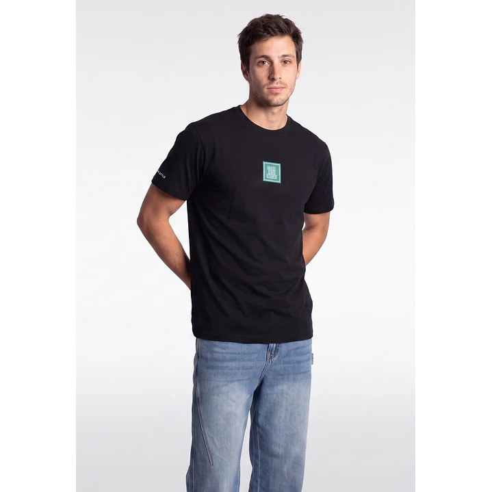 Polera Básica Hombre Negro 4