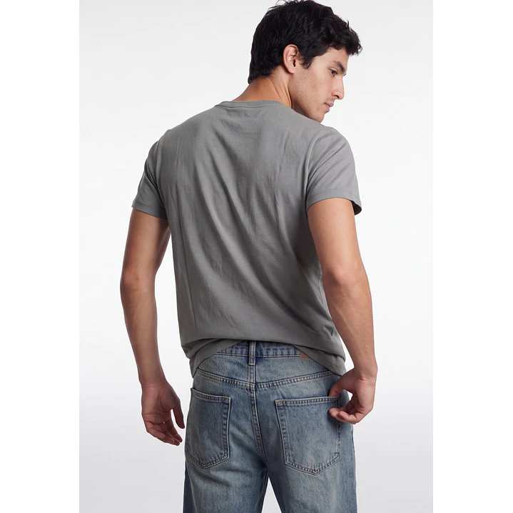 Polera Fly High Hombre Gris 2