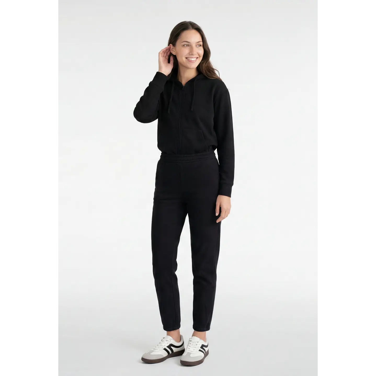 Buzo Básico Mujer Negro 4