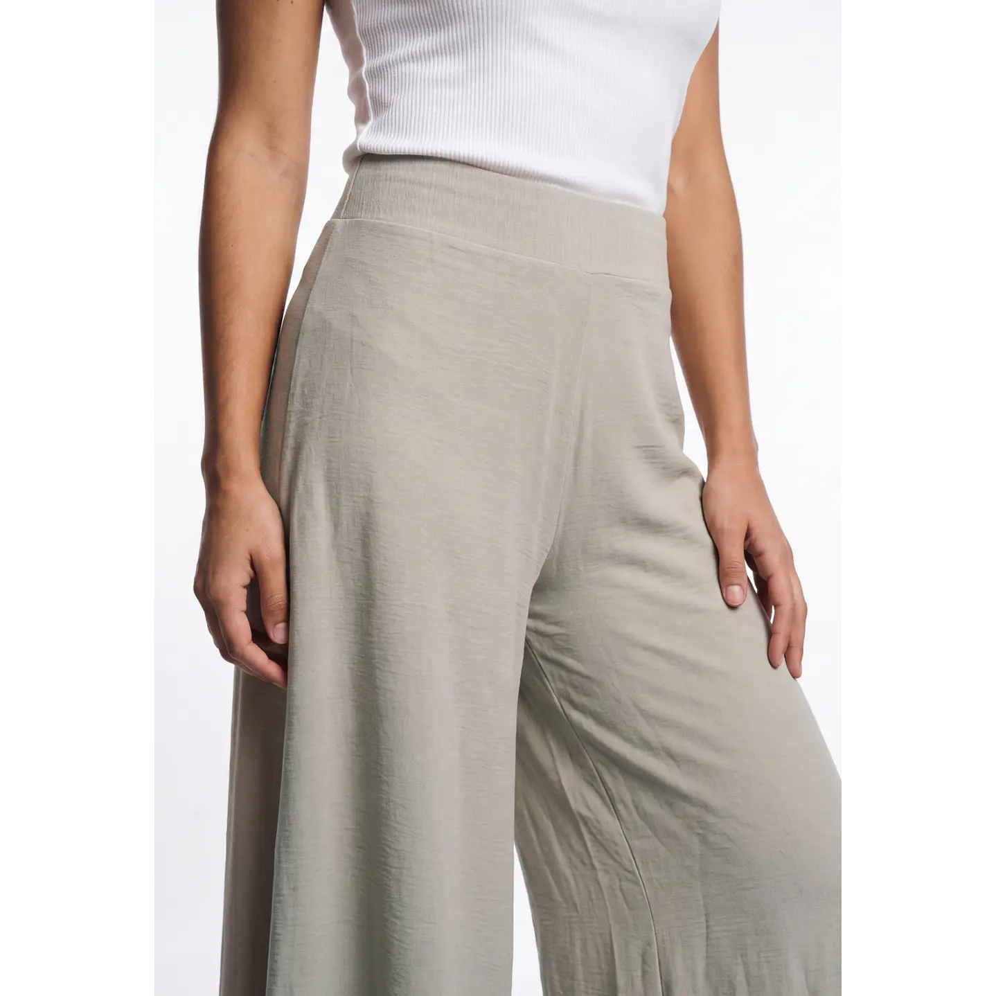Pantalón Palazzo London Mujer Beige 4