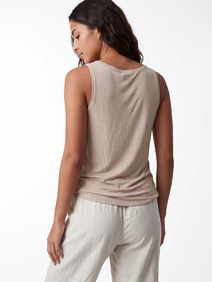 Peto Recortada Mujer Beige