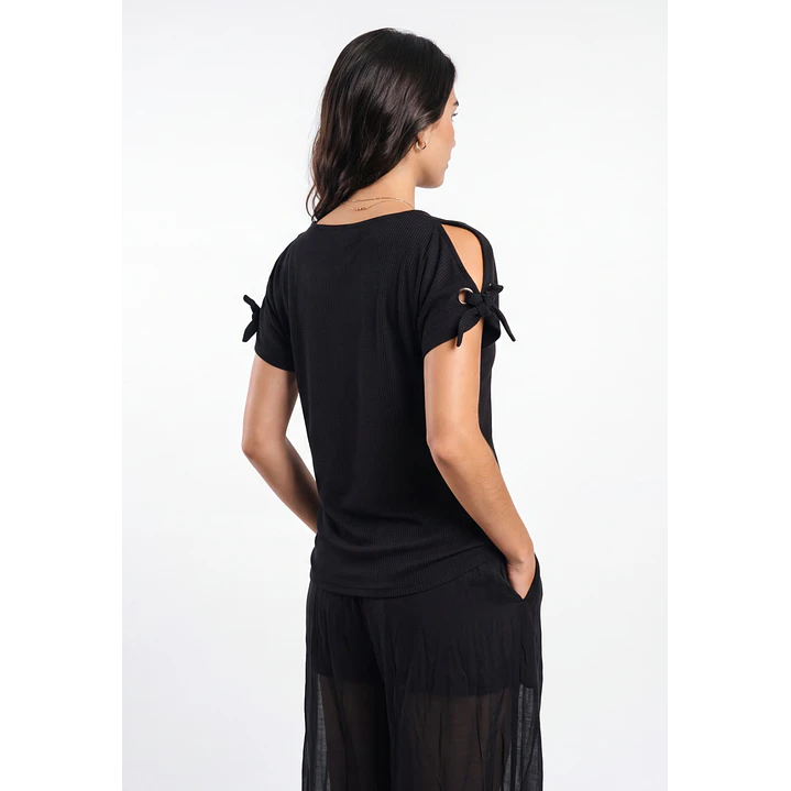 Polera Canuton Mujer Negro 2