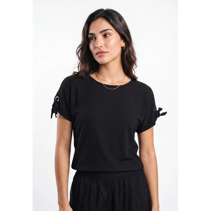 Polera Canuton Mujer Negro 1