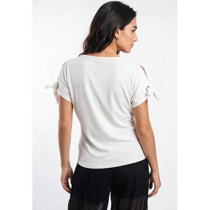 Polera Canuton Mujer Crudo 2