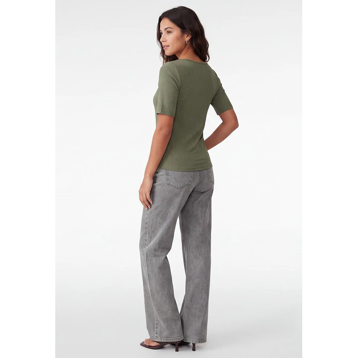 Polera Canuton Mujer Verde 4
