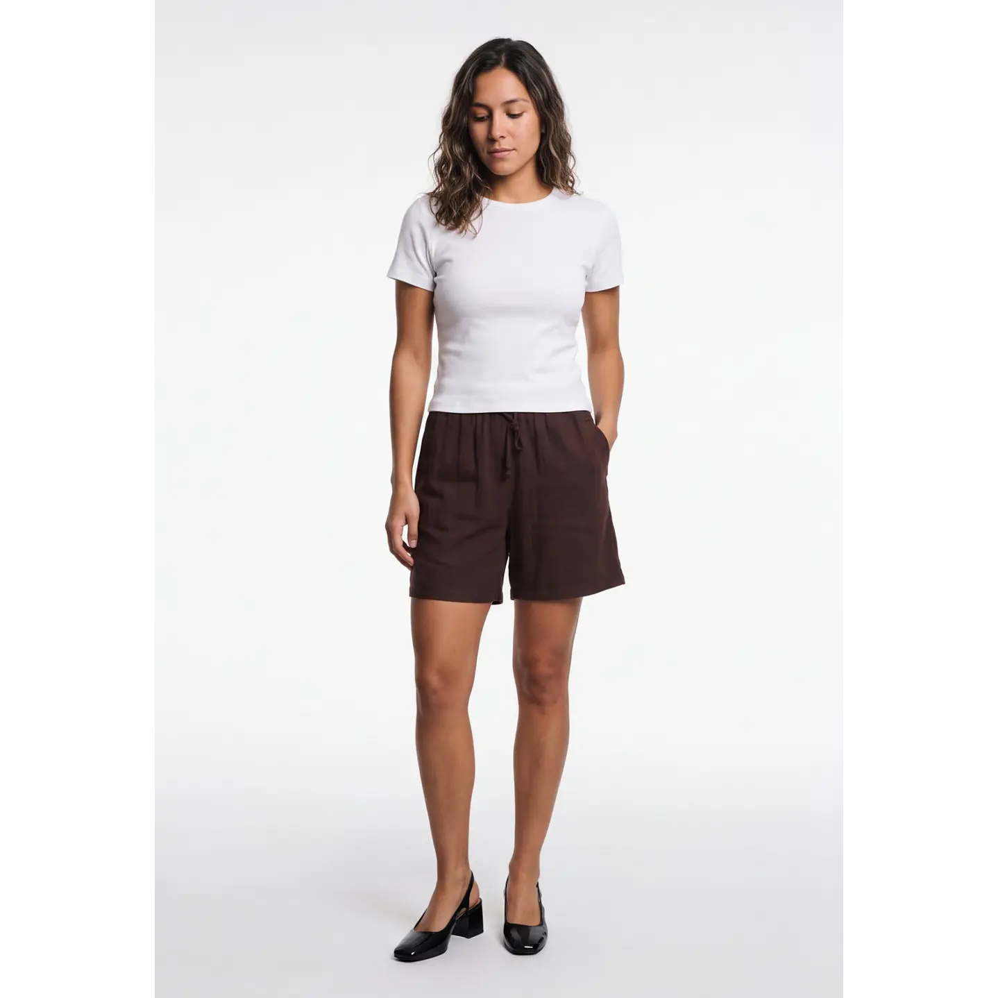 Short Lino Mujer Café 3