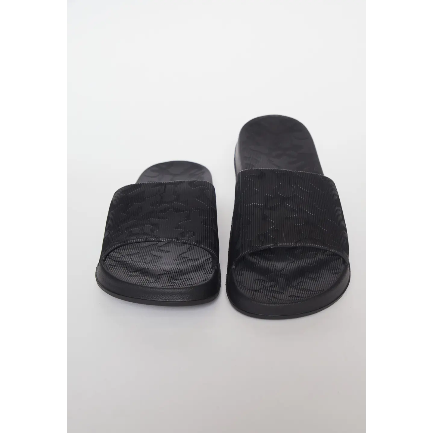 Zueco Camuflado Hombre Negro 2