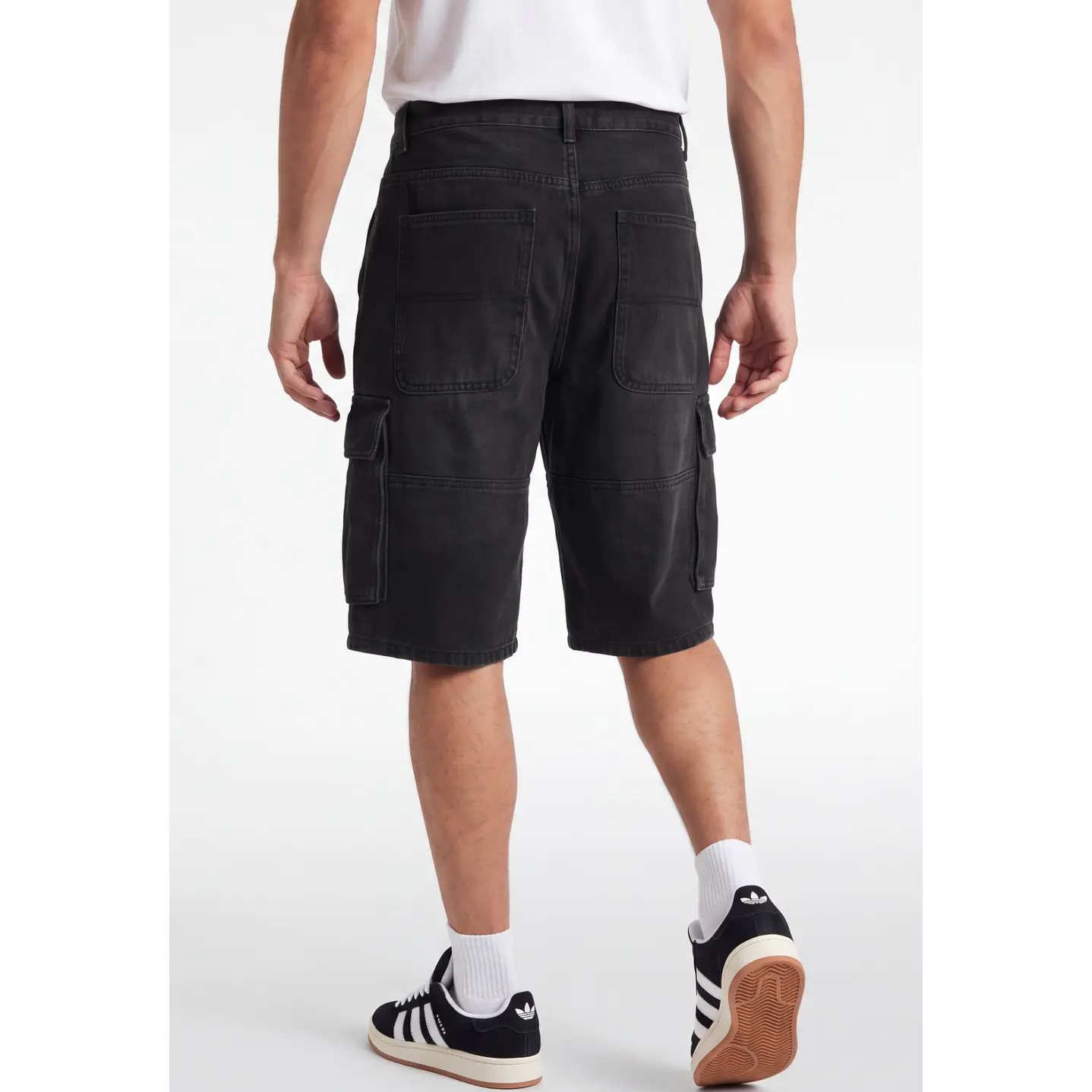 Bermuda Skater Procesado Cargo Hombre Gris 3