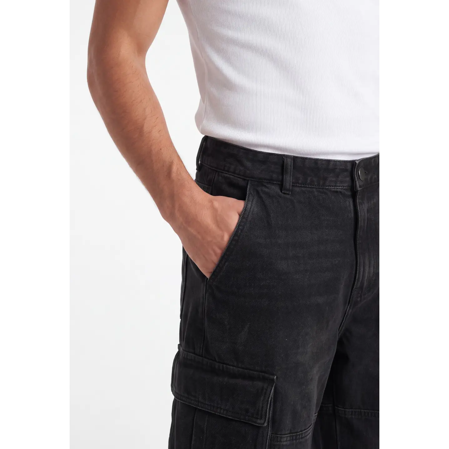Bermuda Skater Procesado Cargo Hombre Gris 4