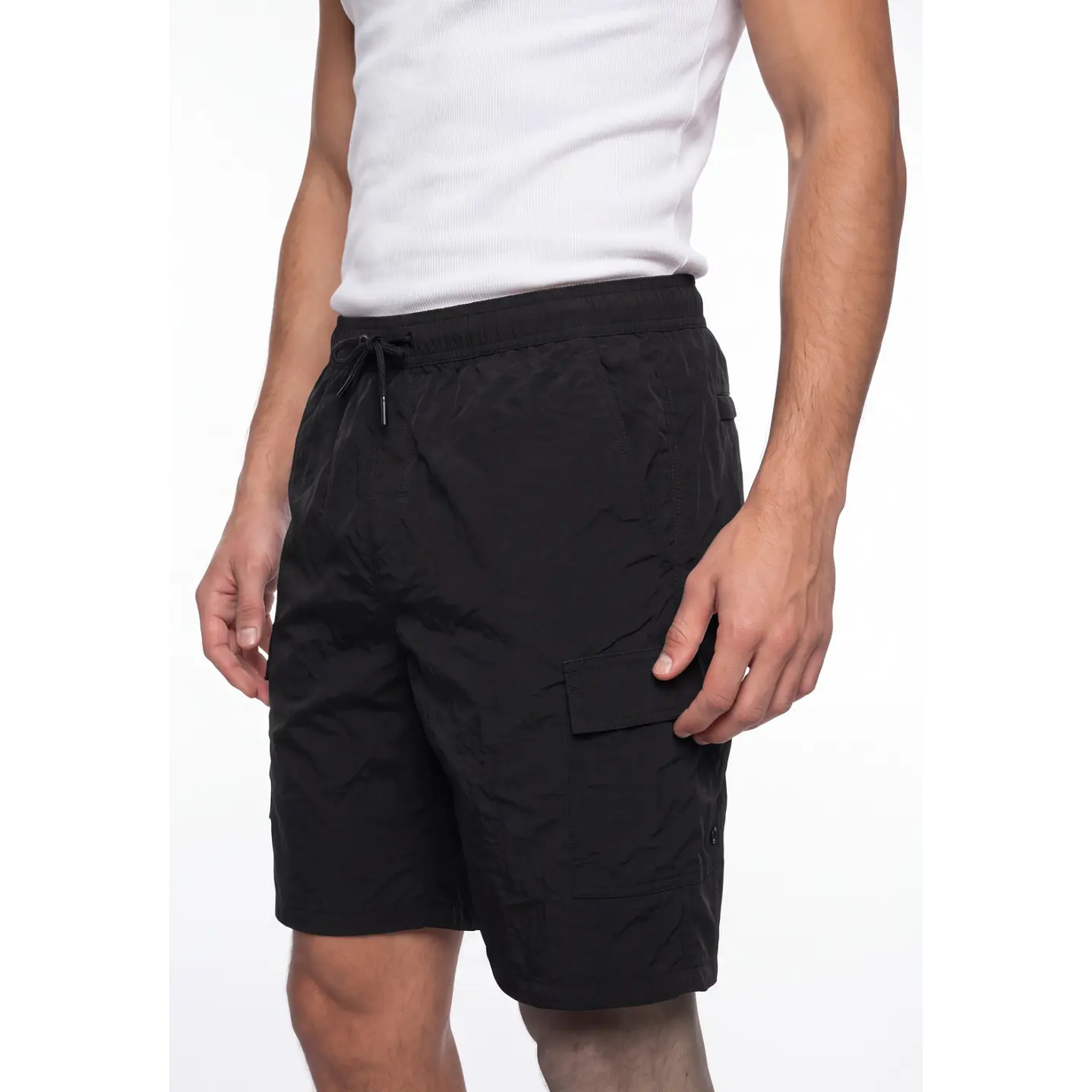 Bermuda Hibrido Cargo Hombre Negro 4