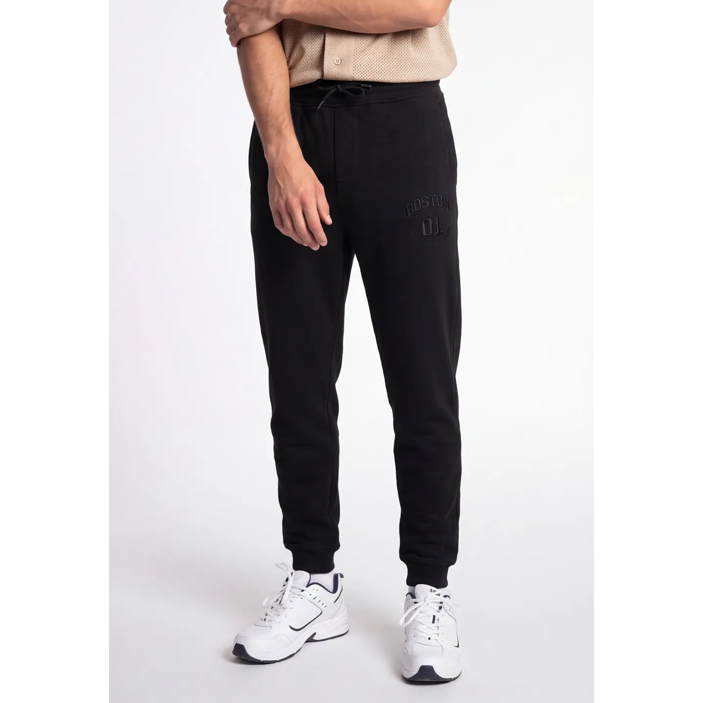 Buzo Boston Jogger Hombre Negro 1