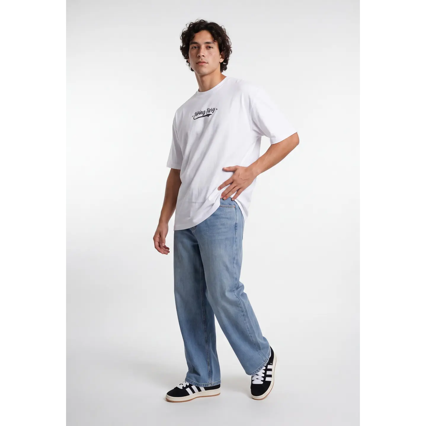 Polera Grafitti Hombre Blanco 3