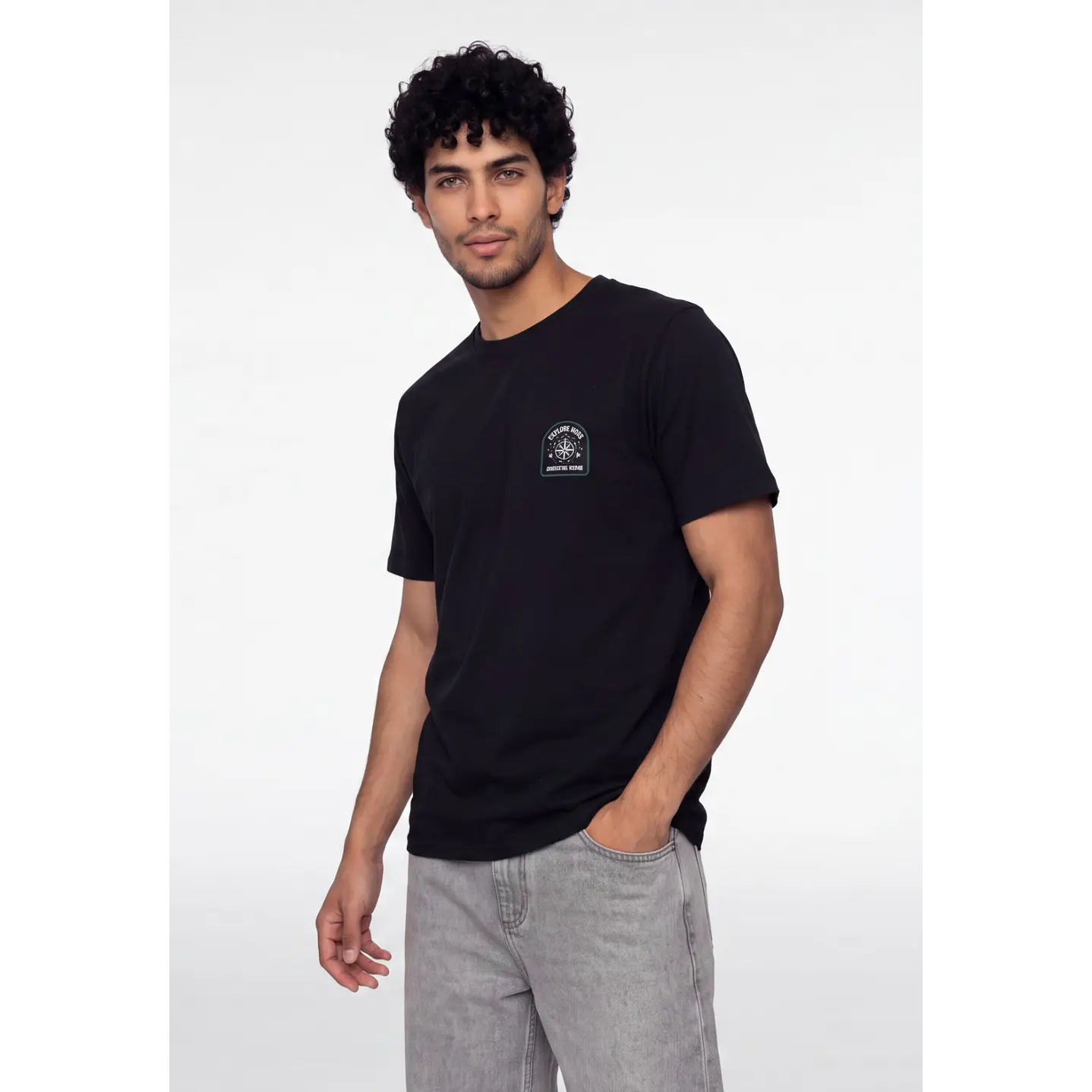 Polera Explore Hombre Negro 2