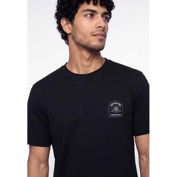Polera Explore Hombre Negro 4
