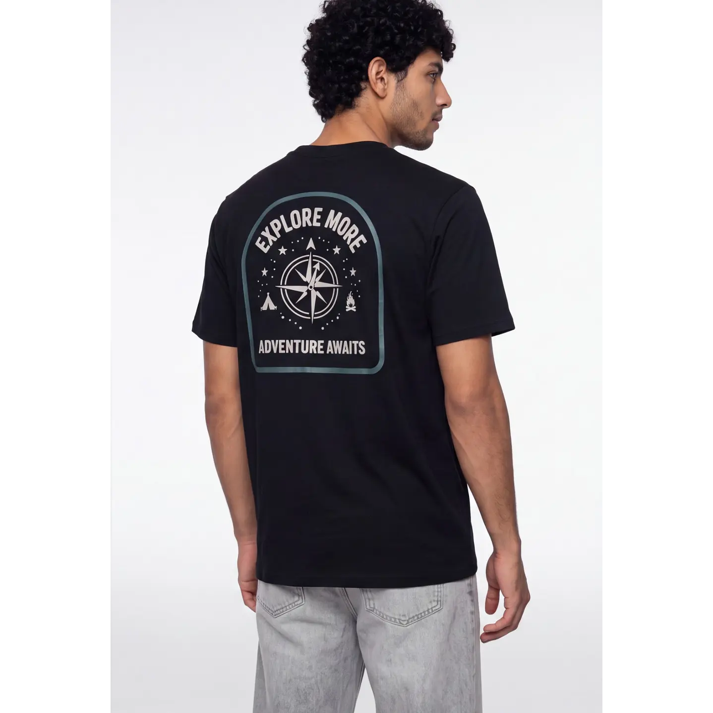 Polera Explore Hombre Negro 1