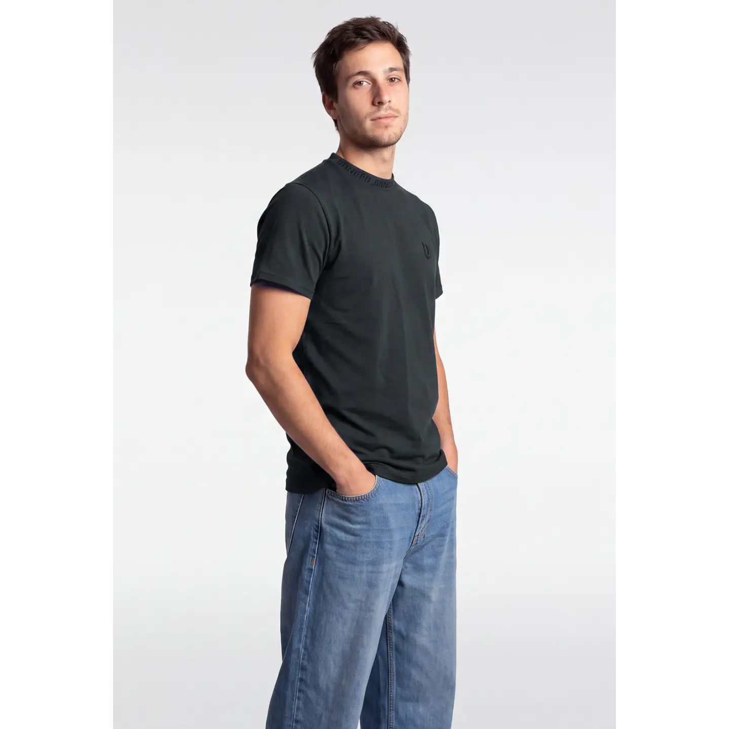 Polera Shadow Hombre Gris Melange 3