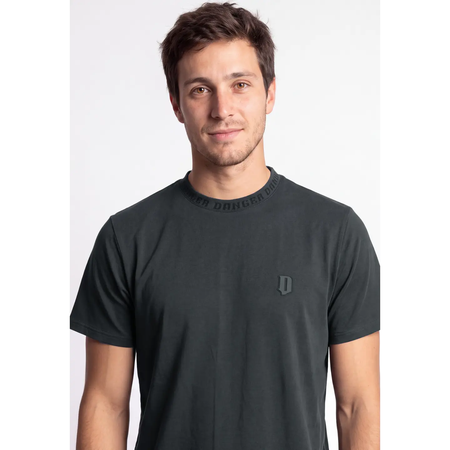 Polera Shadow Hombre Gris Melange 4