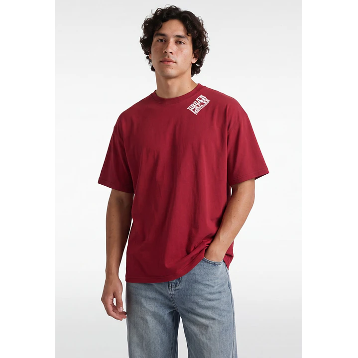 Polera Relieve 3D Relaxed Hombre Rojo 2