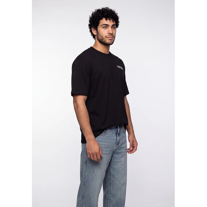 Polera NYC Hombre Negro 2