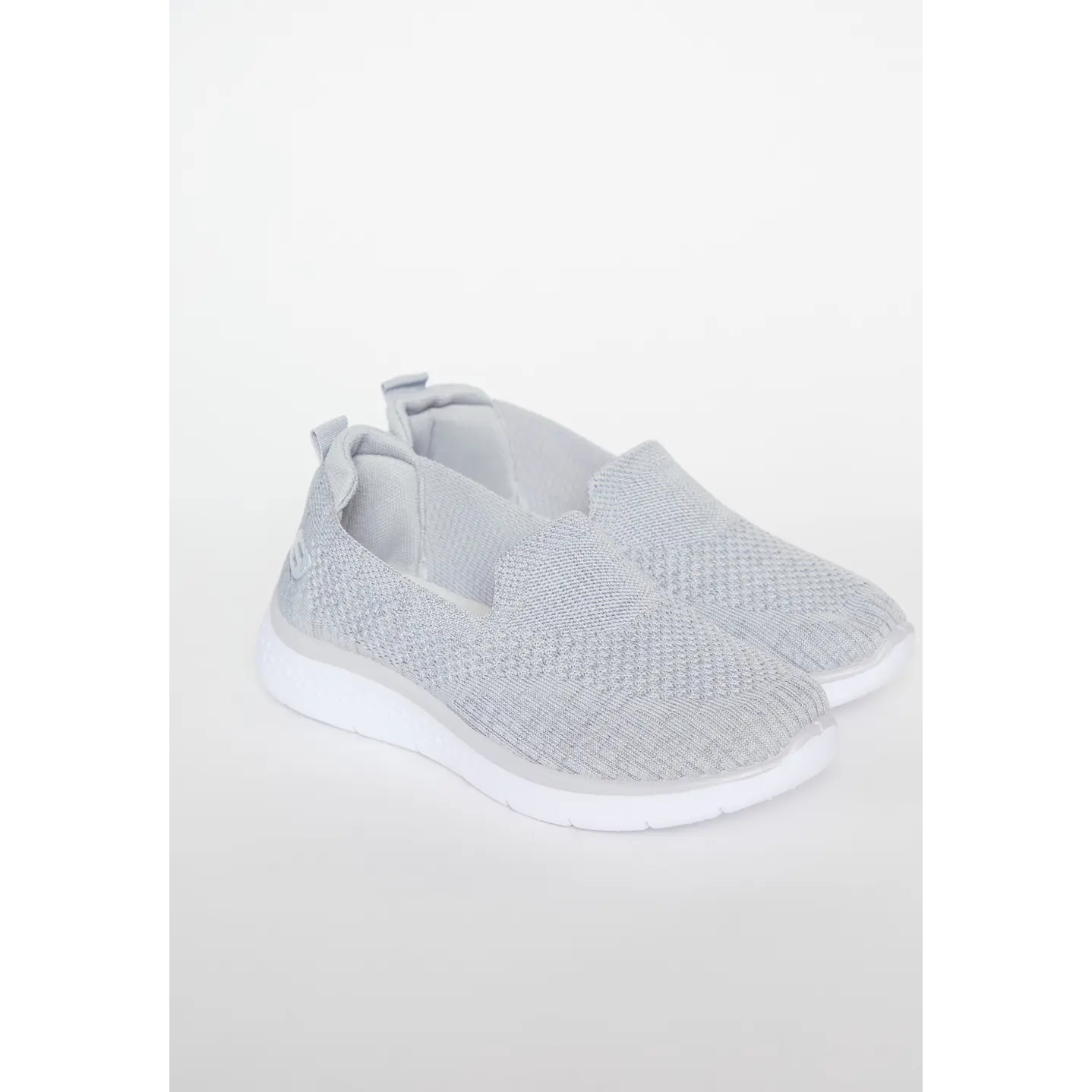 Zapatilla Slip-On Mujer Gris 1