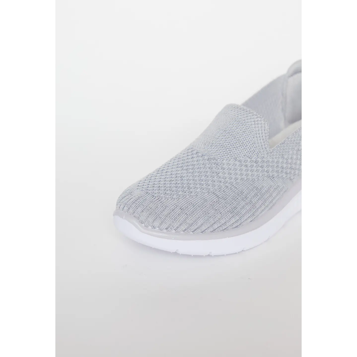 Zapatilla Slip-On Mujer Gris 3