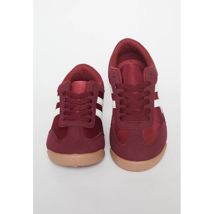 Zapatilla Urbana Mujer Burdeo 2