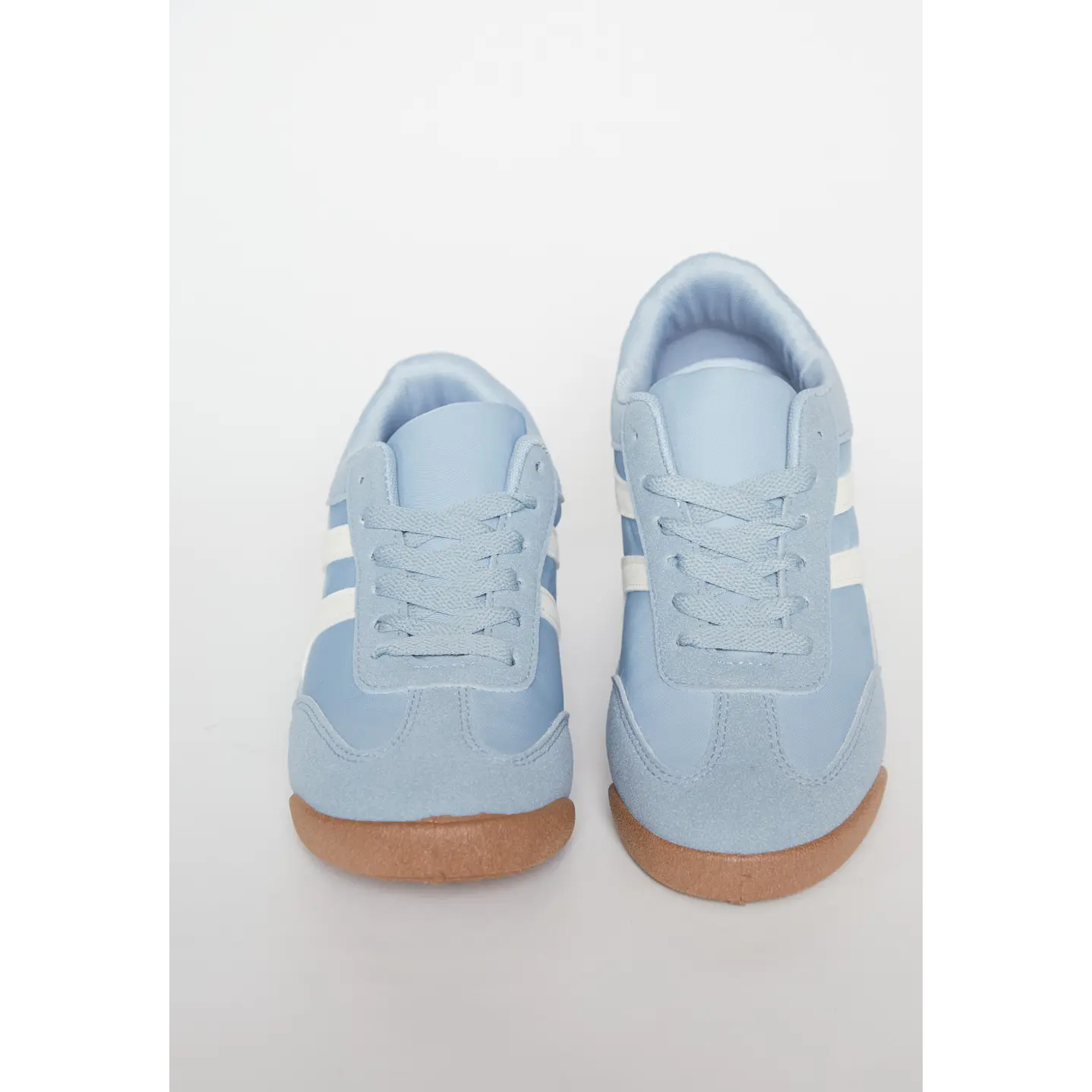 Zapatilla Urbana Mujer Celeste 2