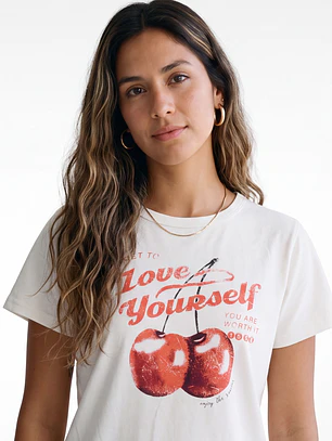 Polera Cherry Mujer Beige