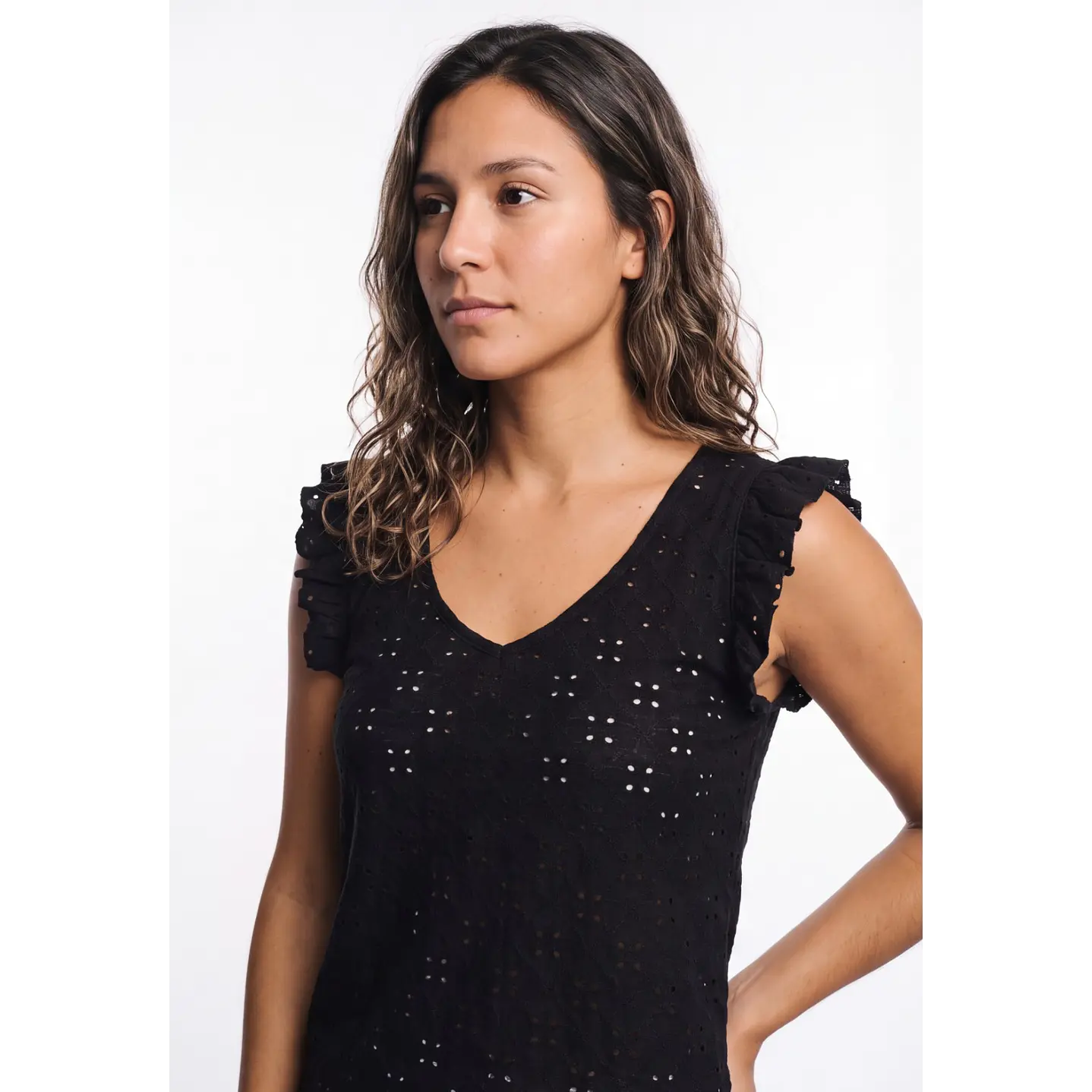 Polera Vuelos Mujer Negro 4
