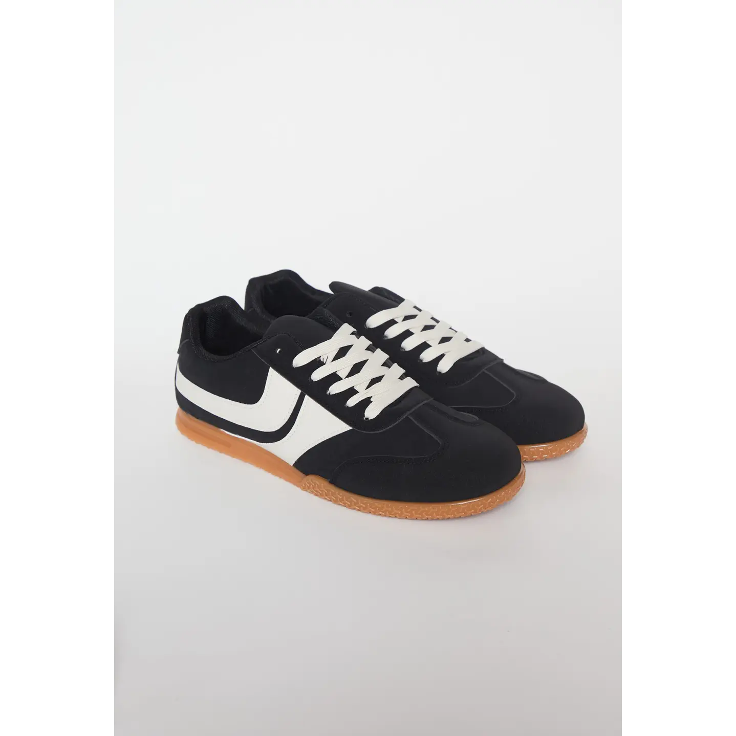 Zapatilla Urbana Hombre Negro 1