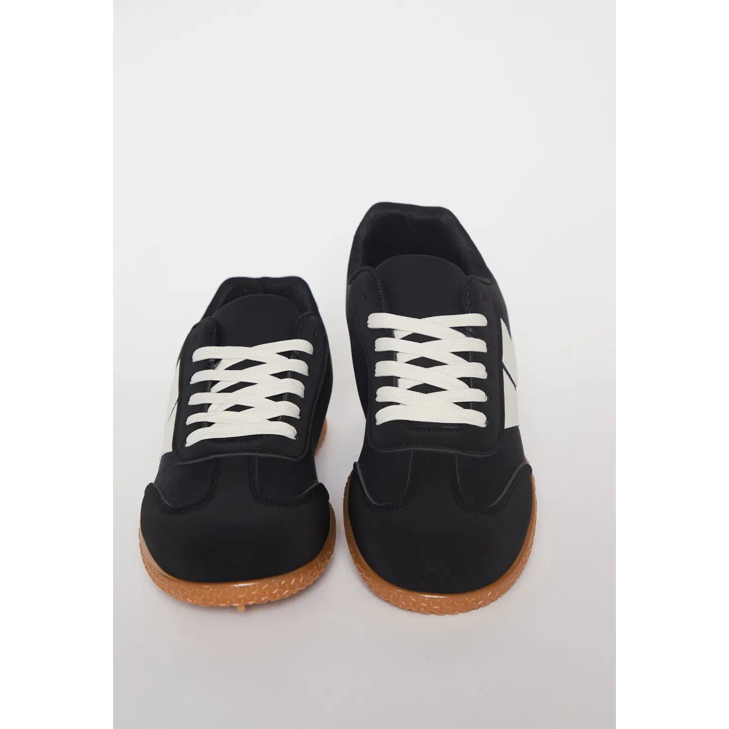 Zapatilla Urbana Hombre Negro 2
