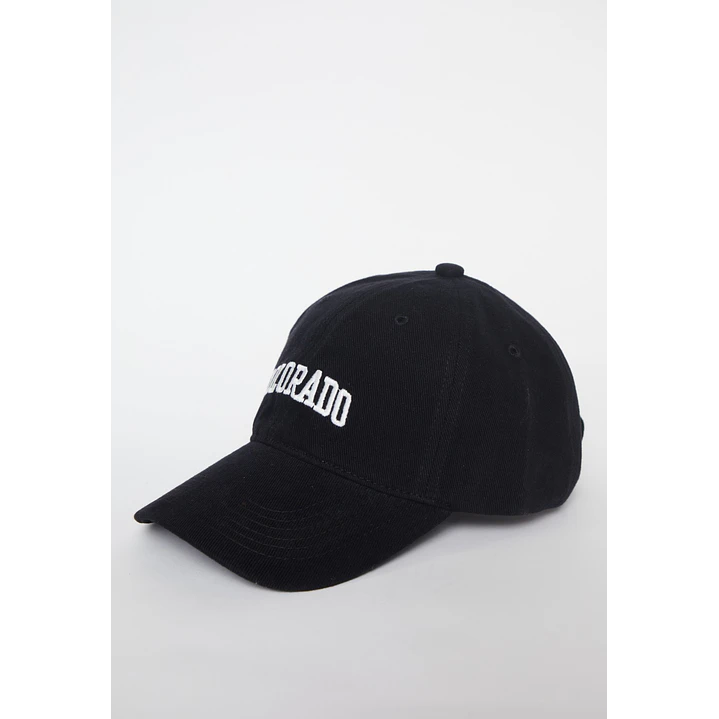 Gorro Colorado Negro 2