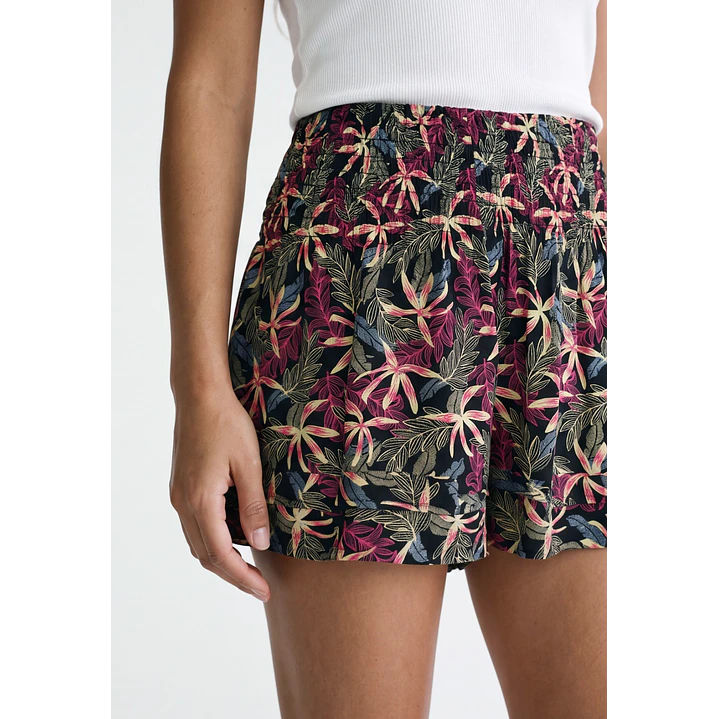 Short Viscosa Pretina Ancha Mujer Negro 4