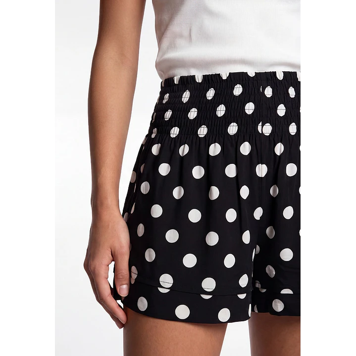 Short Viscosa Pretina Ancha Mujer Negro 4