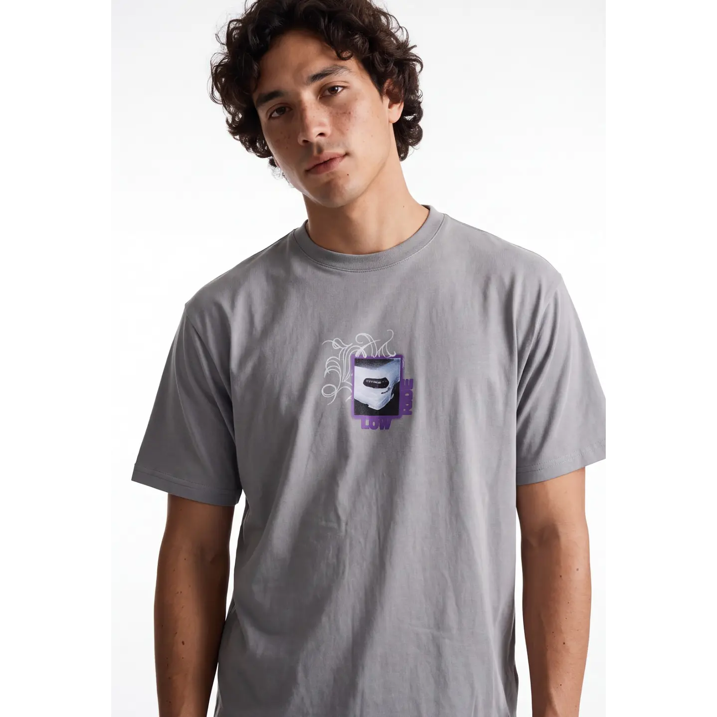 Polera Low Hombre Gris 4
